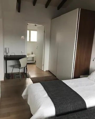 Oda ve Kahvaltı Al Sei Varese