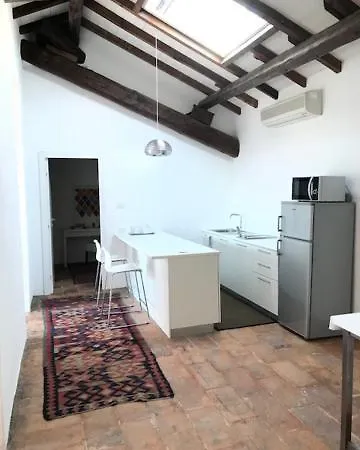 Oda ve Kahvaltı Al Sei Varese