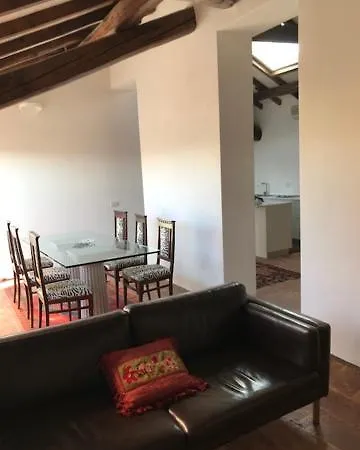 Al Sei فندق مبيت وإفطار فاريسّي